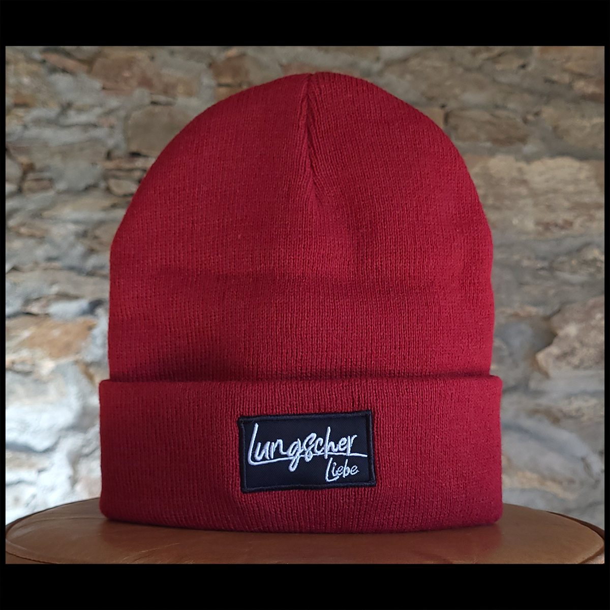 Lungscher Liebe Beanie - B2BA Clothing red